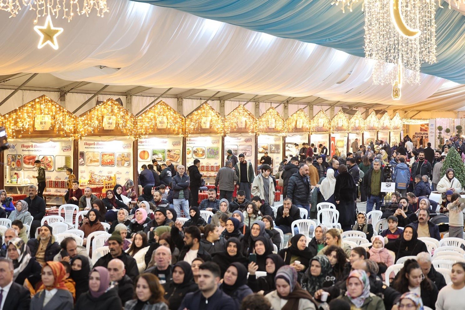 Sultangazi’de Ramazan’ın ilk günü coşkuyla karşılandı
