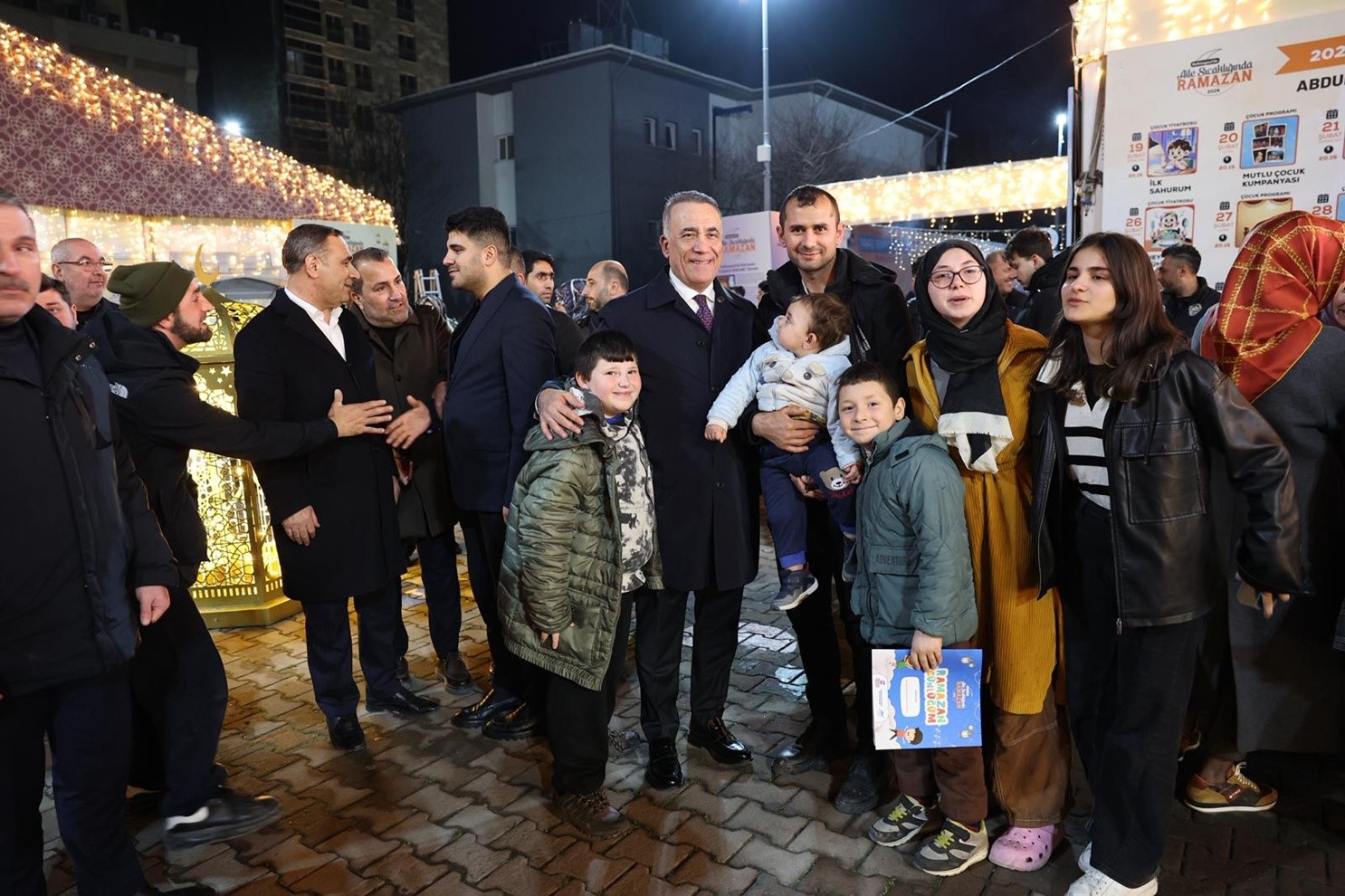 Sultangazi’de Ramazan’ın ilk günü coşkuyla karşılandı
