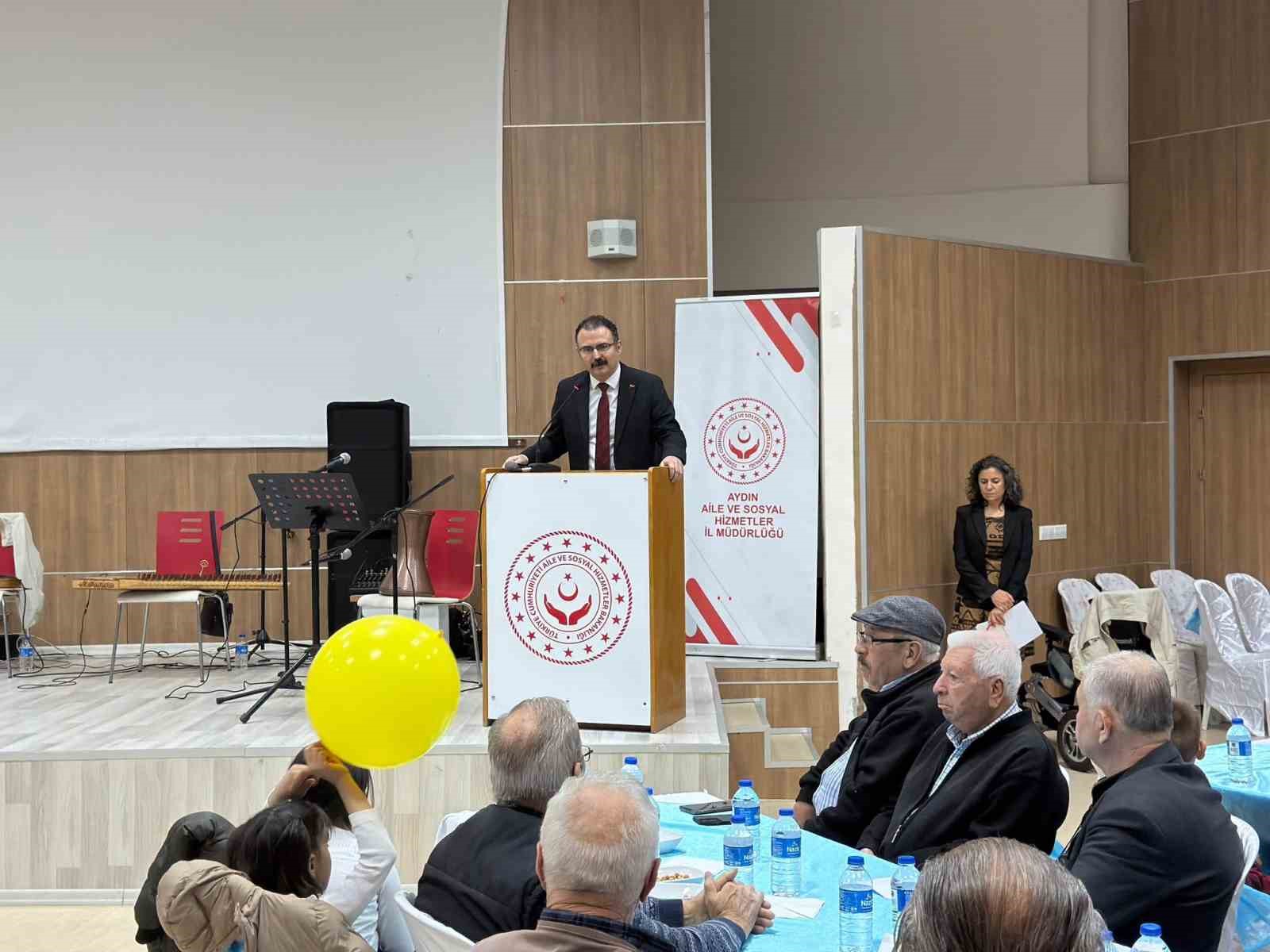 Sultanhisar’da Yaşlılara Saygı Haftası programı düzenlendi
