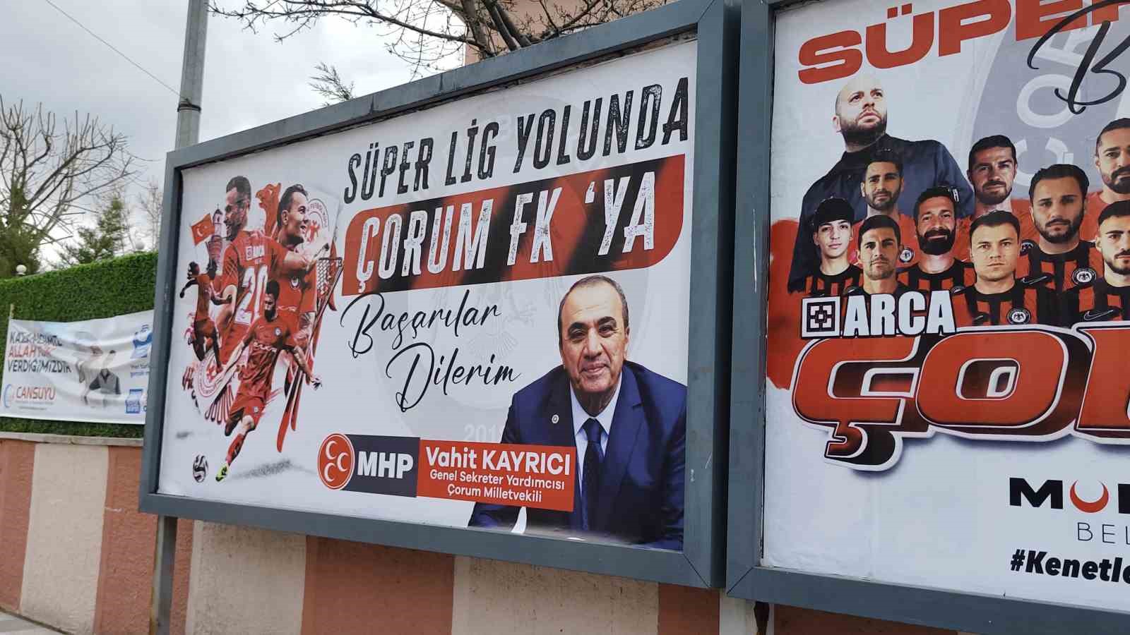 Sungurlu’dan Çorum FK’ye Süper Lig yolunda pankartlı destek
