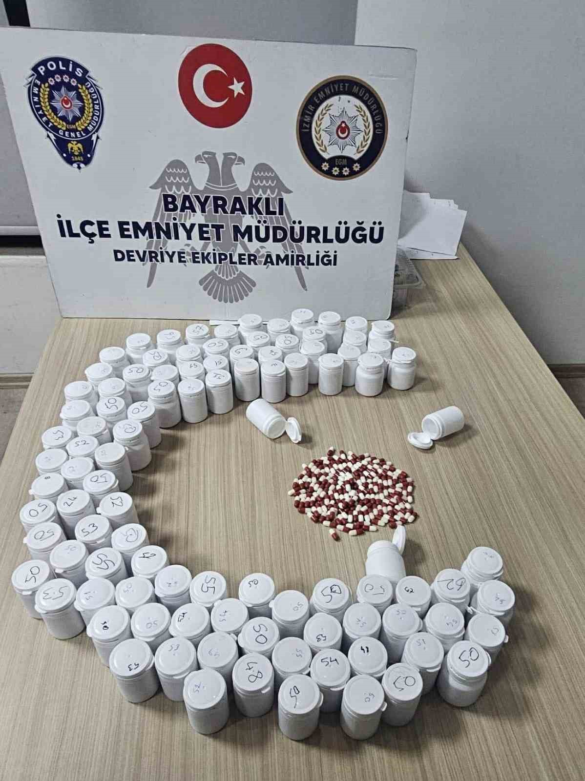 Şüphe üzerine durduruldu: Torbasından 5 bin 138 uyuşturucu hap çıktı
