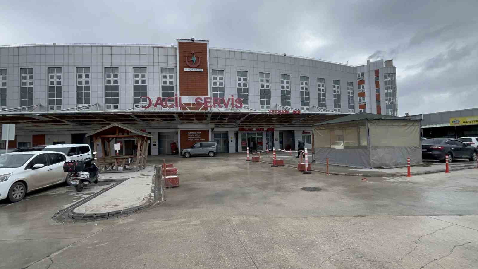 Şüpheli şekilde ölen kadının camdan atlayan kocası: "Sahurda balık yiyip ayran içmiştik ondan zehirlenmiş olabilir"
