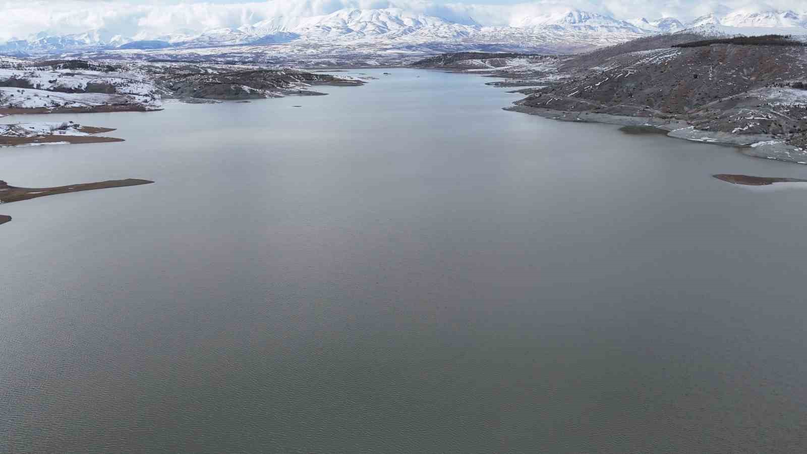 Sürgü Barajı’nda su seviyesi yüzde 60’a yaklaştı
