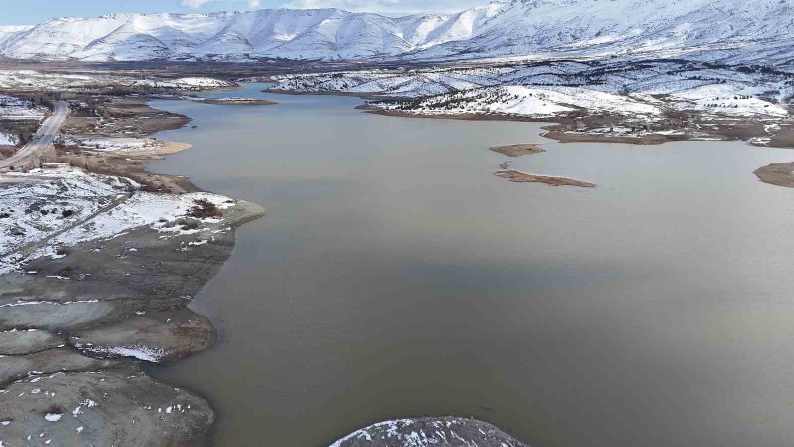 Sürgü Barajı’nda su seviyesi yüzde 60’a yaklaştı
