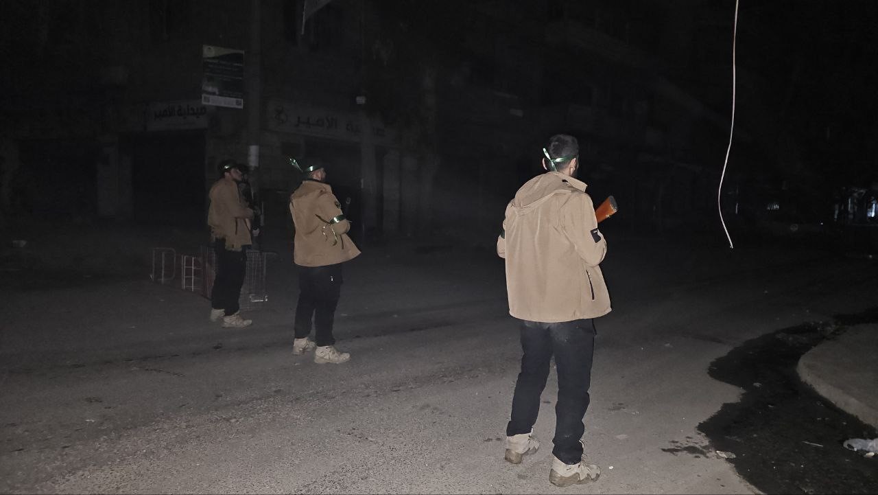 Suriye Savunma Bakanlığı: "Halep’te saat 03.00 itibarıyla ateşkes ilan edildi"
Suriye Savunma Bakanlığı: "Halep’te saat 03.00 itibarıyla ateşkes ilan edildi"