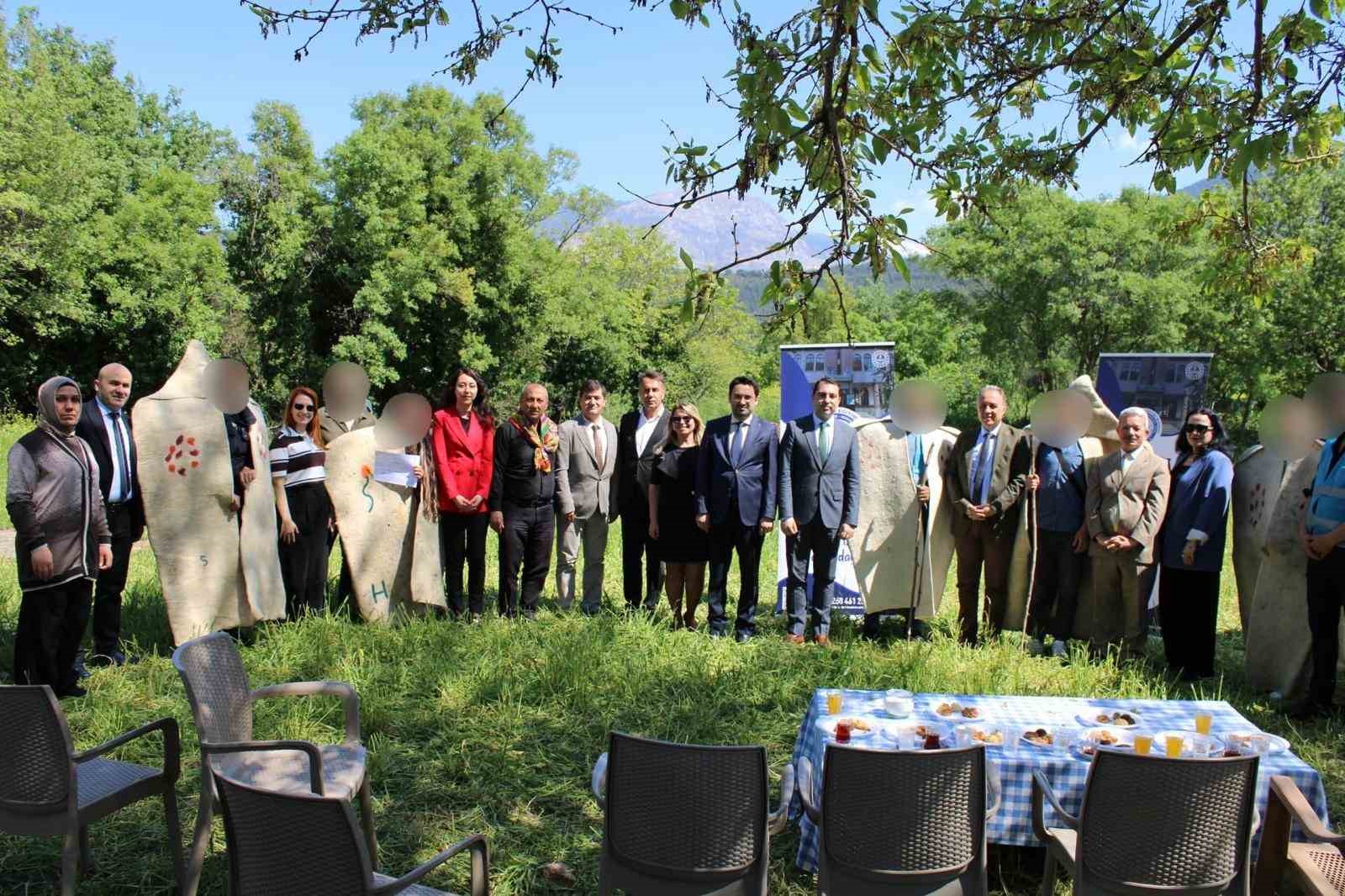 Sürü yönetimi kursunu başarıyla tamamlayan hükümlüler sertifikalı oldu
