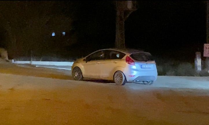 Sürücüsü alkollü çıkan otomobildeki yolcudan gazetecilere: "Haberin konusu nedir"
