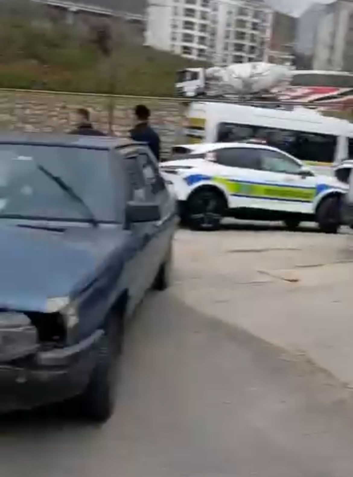 Sürücüsüz araç trafiğe çıktı, kaza böyle geldi
