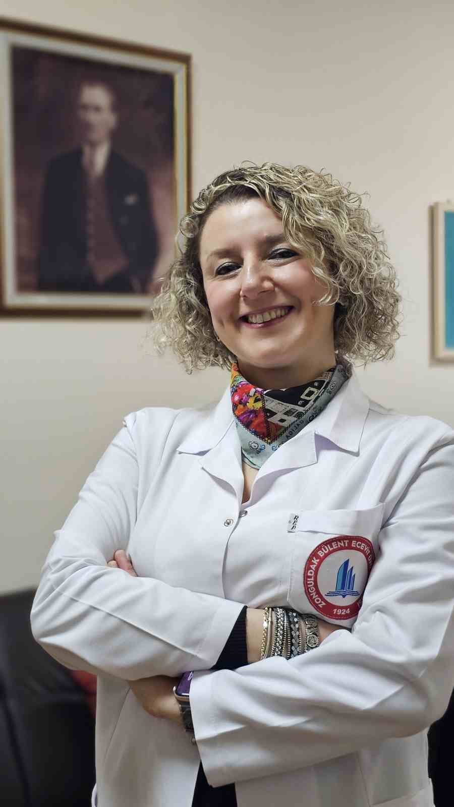 Susuz kalan beyinde hücreler arası iletişim yavaşlıyor
Susuz kalan beyinde hücreler arası iletişim yavaşlıyor
