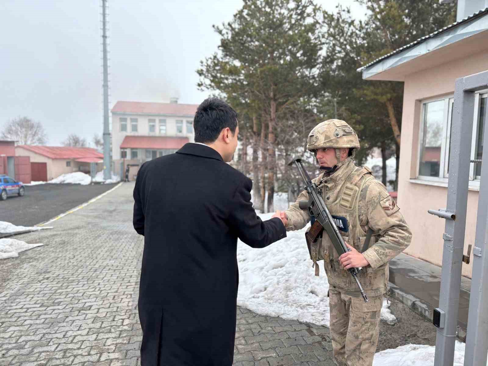 Susuz Kaymakamı Muhammed Emin Tutal’dan bayram mesaisi
