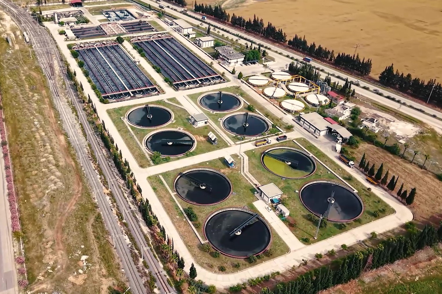 Sütcü: "ABD’den Avrupa’ya birçok yatırımcı AOSB’de üretim yapıyor"
