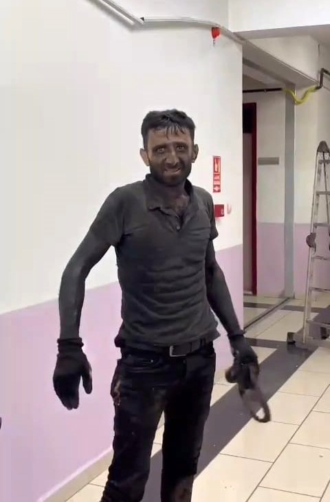 Tadilat ustası bacada ölümden döndü
