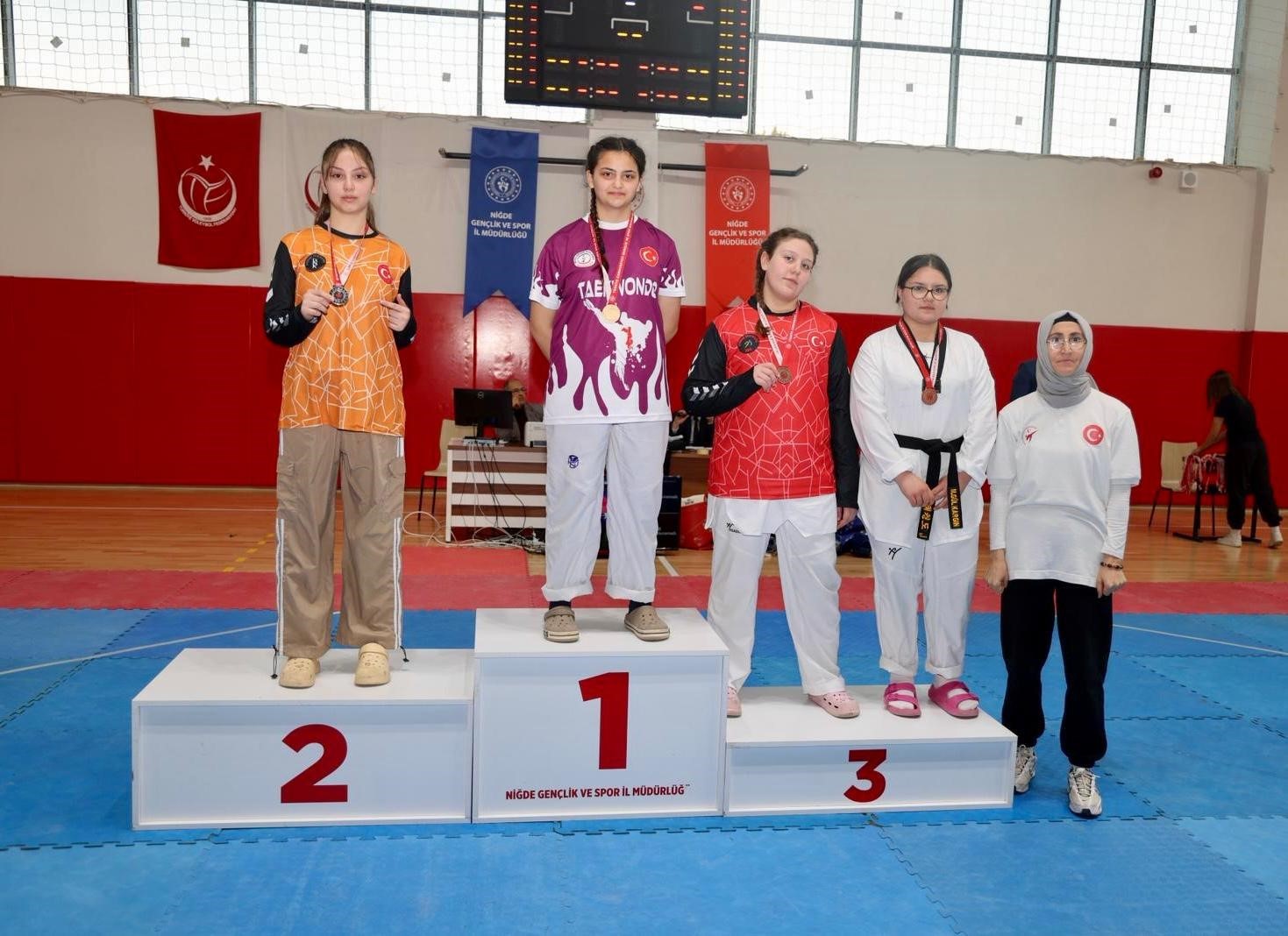 Taekwondo Yıldızlar Mahalli Müsabakaları heyecanı başladı

