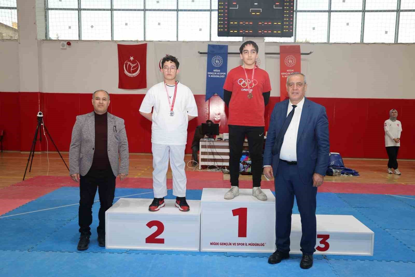 Taekwondo Yıldızlar Mahalli Müsabakaları heyecanı başladı
