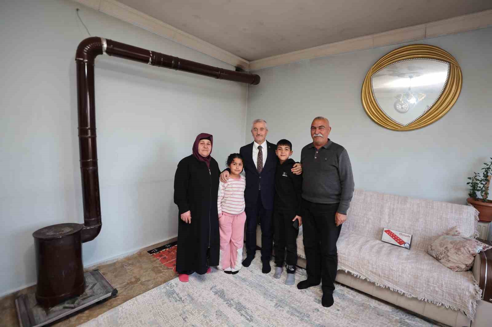 Tahmazoğlu, evlere misafir oluyor
Tahmazoğlu, evlere misafir oluyor