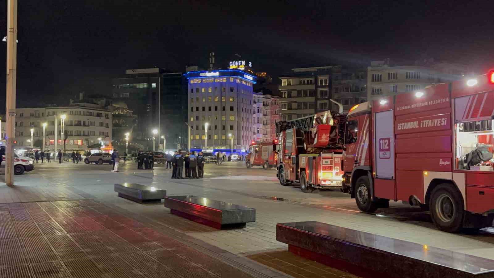 Taksim Metro İstasyonu’nunda yangın paniği
