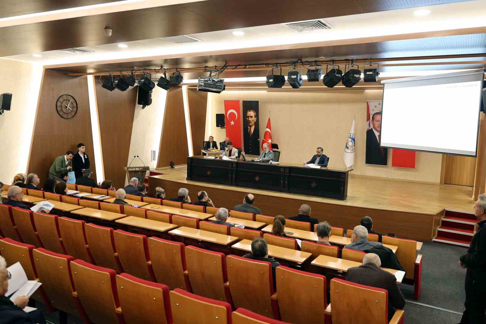 Talas Belediye Meclisi’nde oy birliği, yatırımda kararlılık
