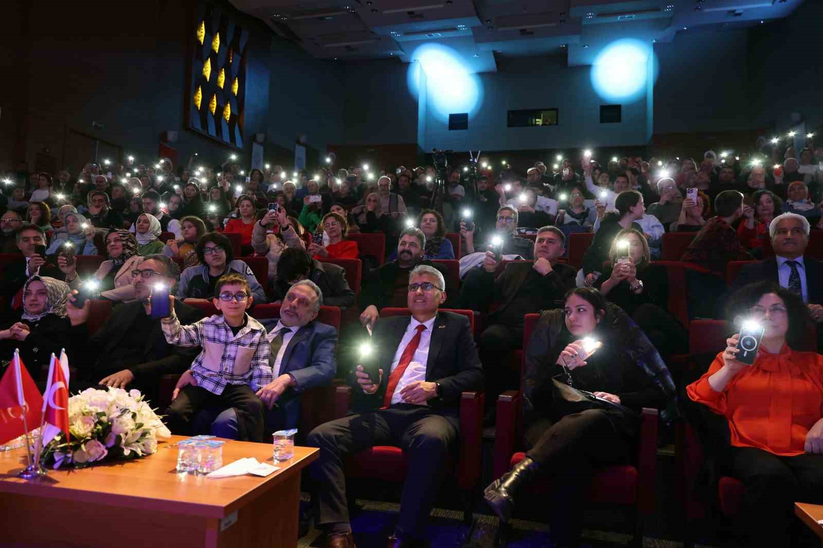 Talas’ın Ramazan sahnesinde Alp Arslan rüzgarı
