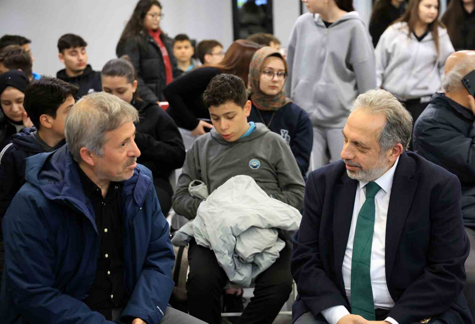 Talas’ta ‘Alev Alatlı Okumaları’ ile düşünceye yolculuk
