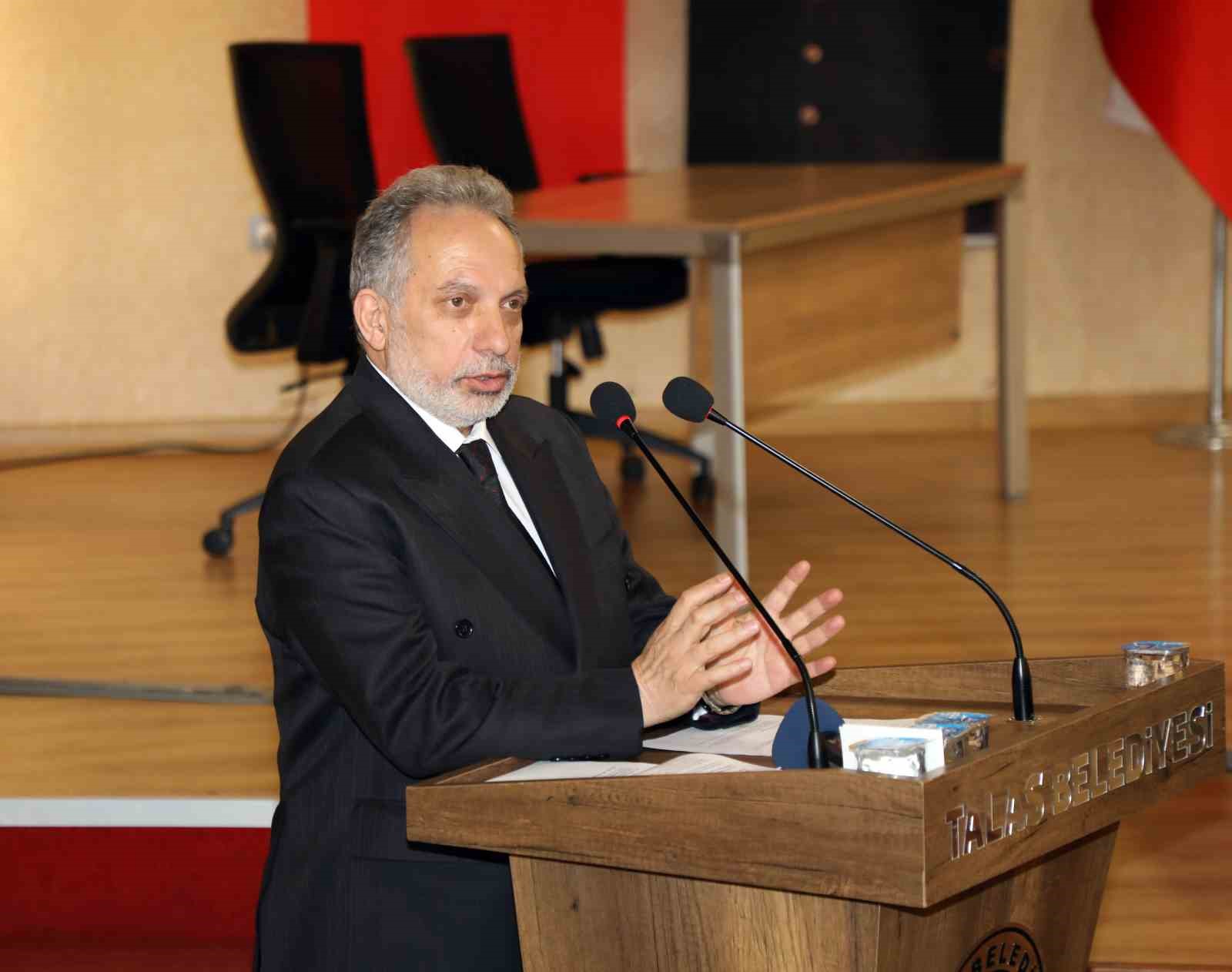 Talas’ta atıklar sanata dönüşüyor
