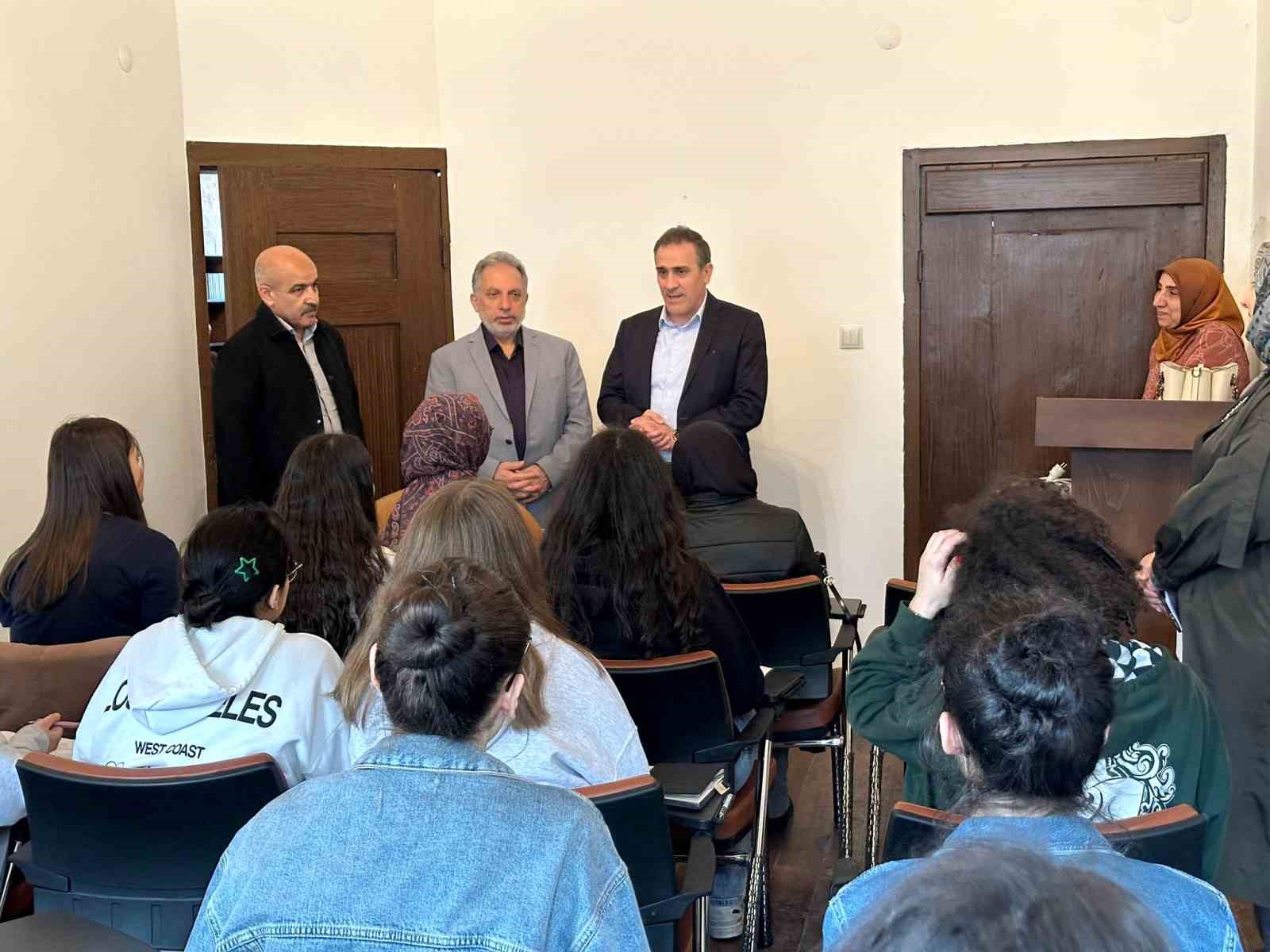 Talas’ta tarihin izinde, geleceğe yön veren eğitim hamlesi
