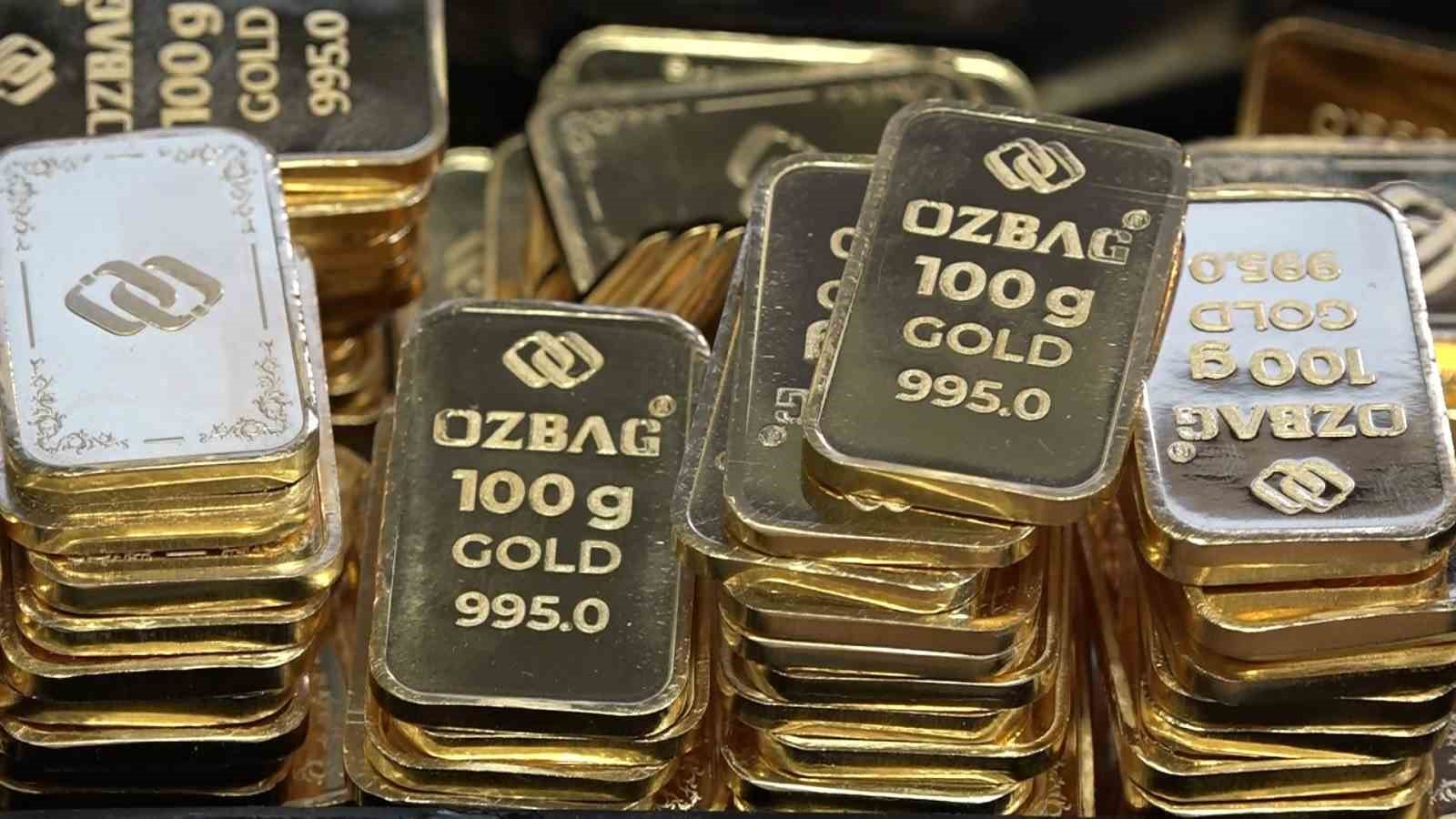 Talebe yetişmek için gece gündüz böyle altın üretiyorlar
