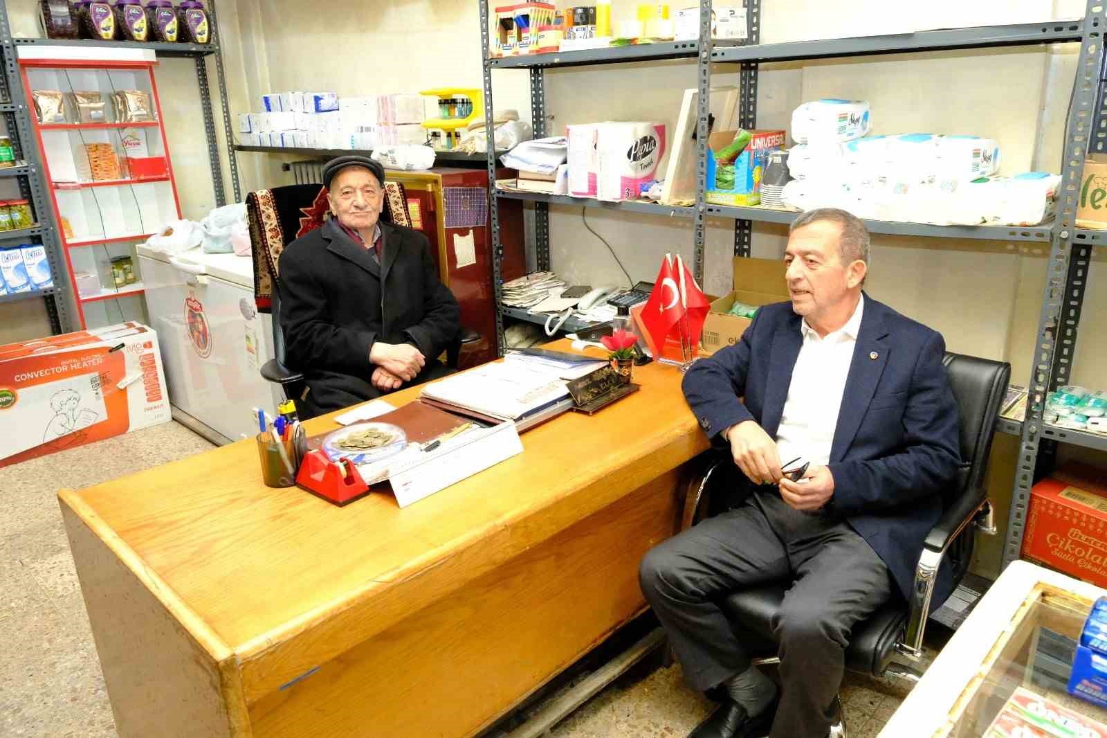 Tanoğlu, İliç’te esnafı ziyaret etti, iftarda buluştu
