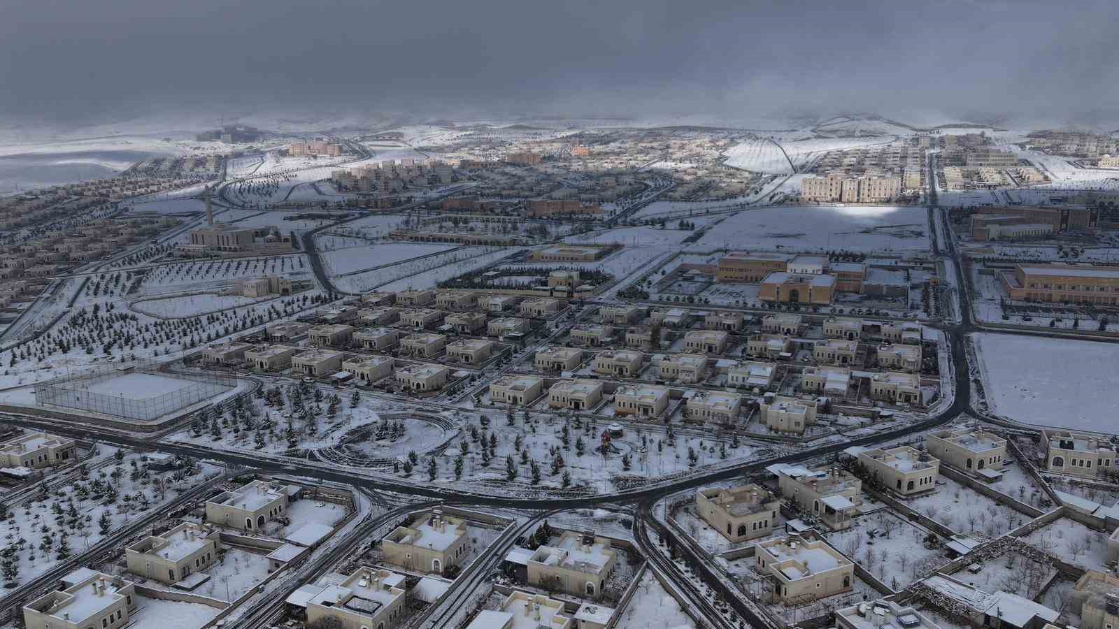 Tarihi Hasankeyf’te kar manzaraları
