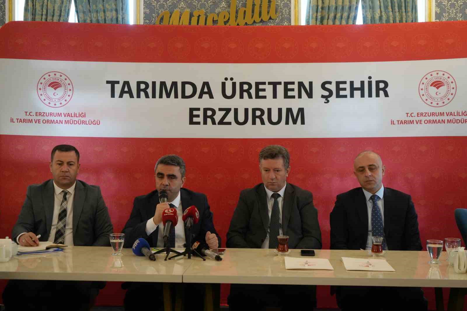 Tarıma 1 milyar 656 milyon 39 bin 10 TL destekleme
Tarıma 1 milyar 656 milyon 39 bin 10 TL destekleme