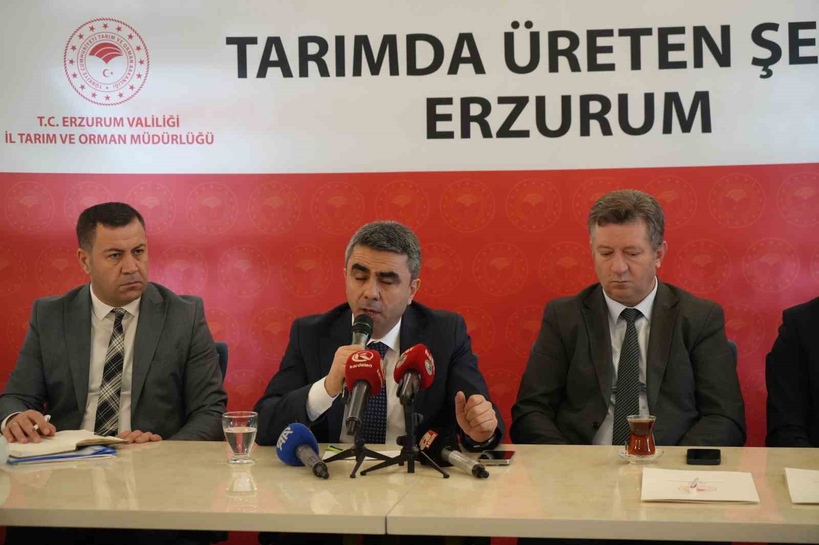 Tarıma 1 milyar 656 milyon 39 bin 10 TL destekleme
Tarıma 1 milyar 656 milyon 39 bin 10 TL destekleme