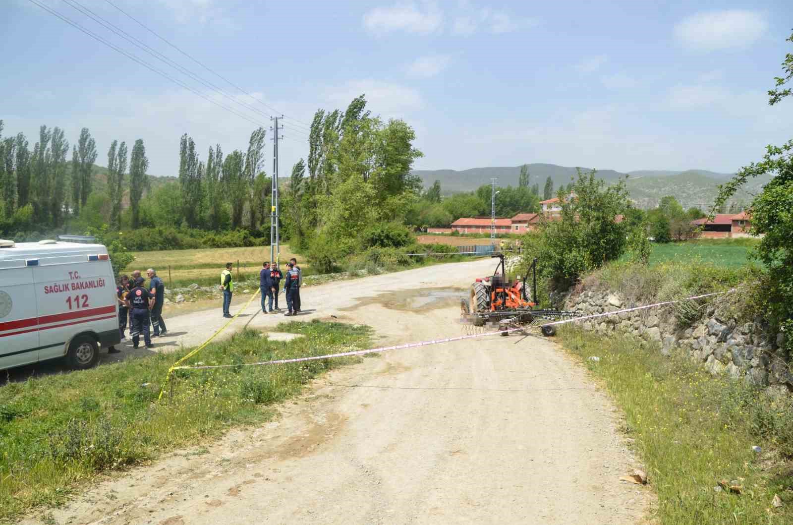 Tarladan dönen karı-kocayı öldüren sanığın yargılanmasına başlandı
