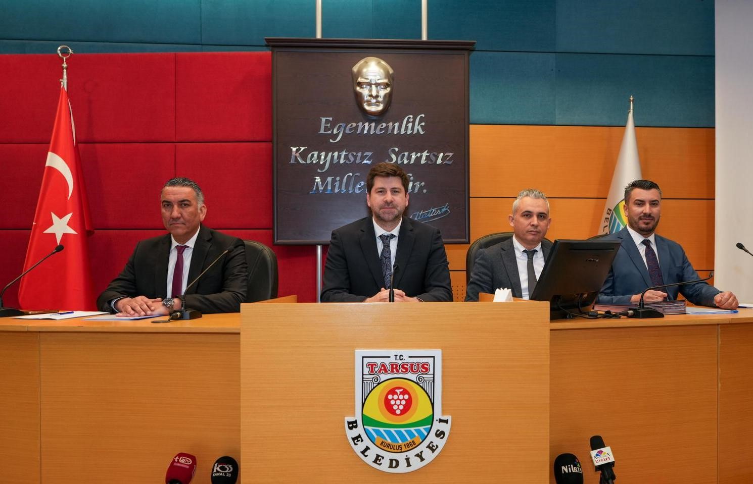 Tarsus Belediyesi Meclisinde yatırım, dayanışma ve yeni projeler öne çıktı
Tarsus Belediyesi Meclisinde yatırım, dayanışma ve yeni projeler öne çıktı