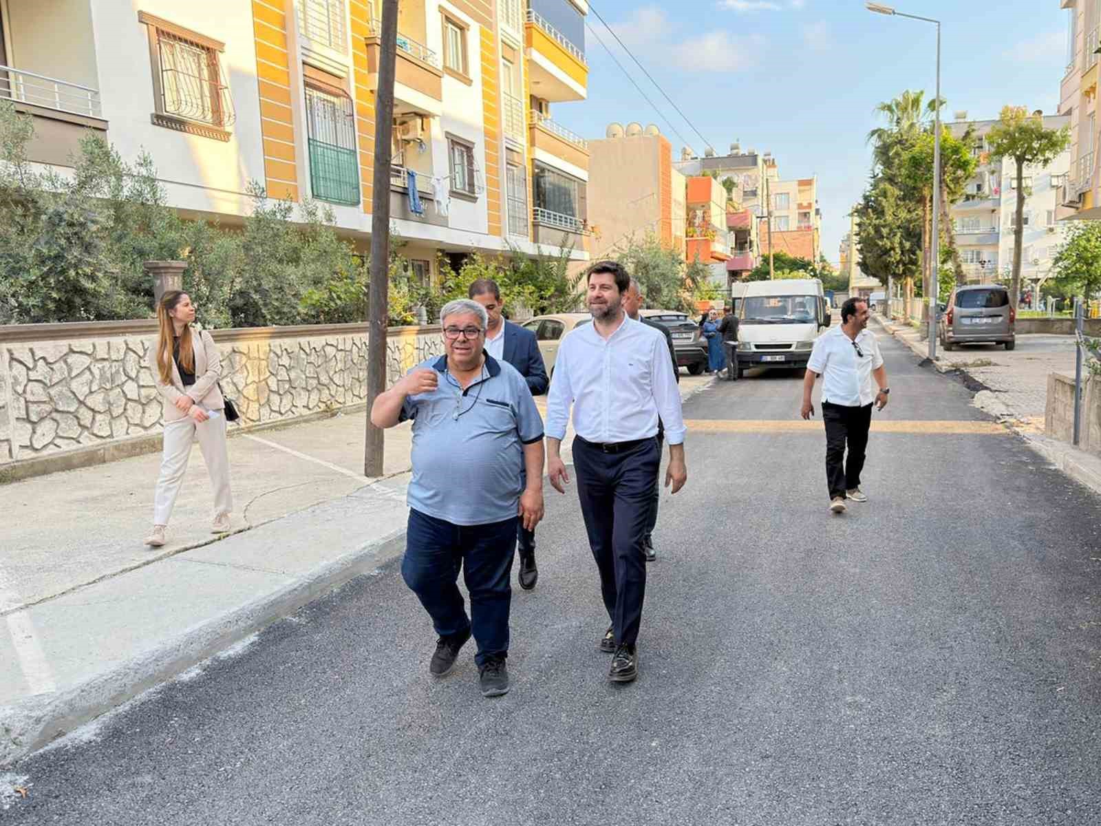 Tarsus’ta yol yenileme çalışmaları hız kesmiyor
