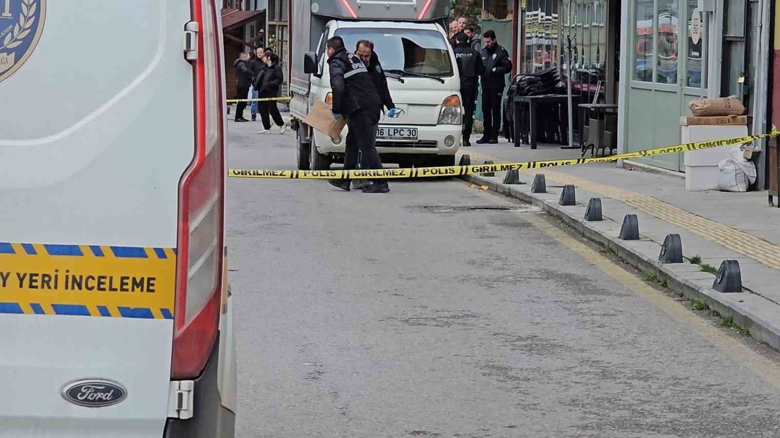 Tartışma kanla bitti: İşletme sahibi ayağından vurularak yaralandı
