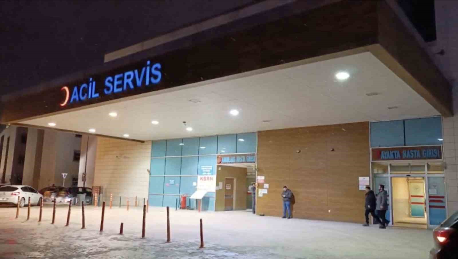 Tartıştığı kuzenini falçata ile yüzünden yaraladı
