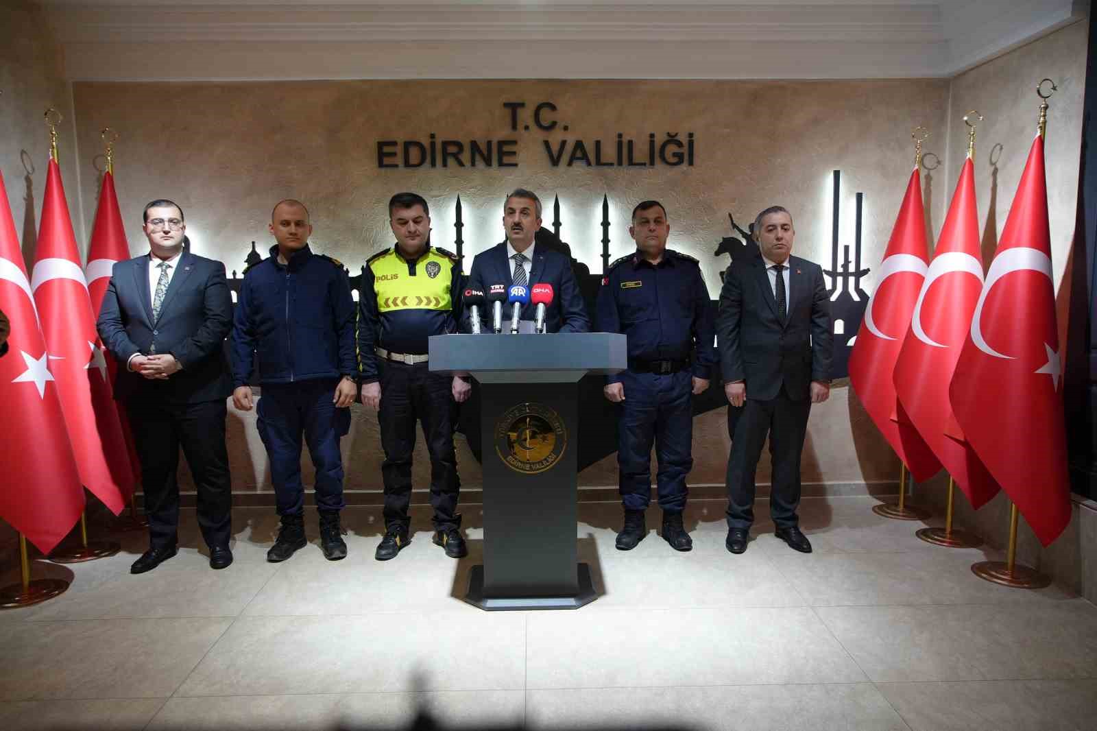 Taşkın riski bulunan Meriç Nehri’nde debi düşüyor
