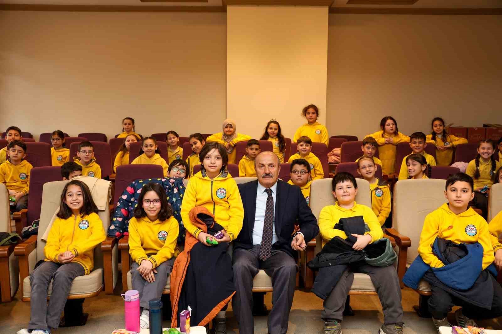 Taşköprü’de çocuklar, hayallerindeki şehri Belediye Başkanı Arslan’a anlattı
