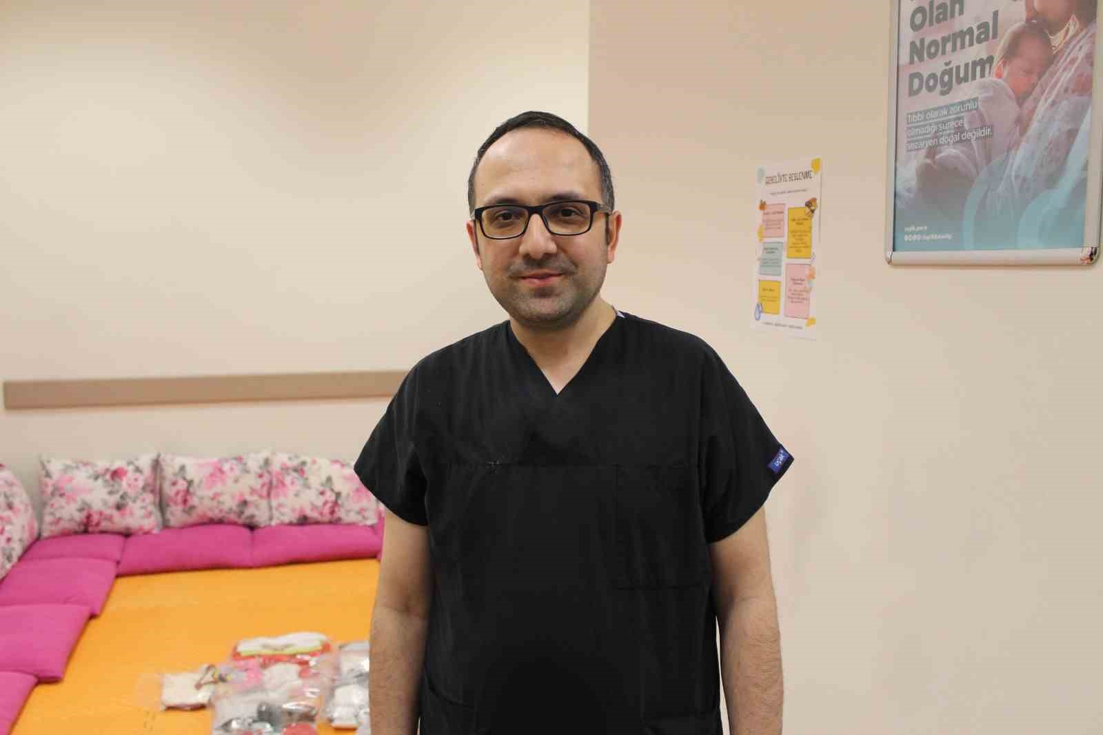 Tatvan’da ihtiyaç sahibi gebeler için yardım seferberliği
Tatvan’da ihtiyaç sahibi gebeler için yardım seferberliği