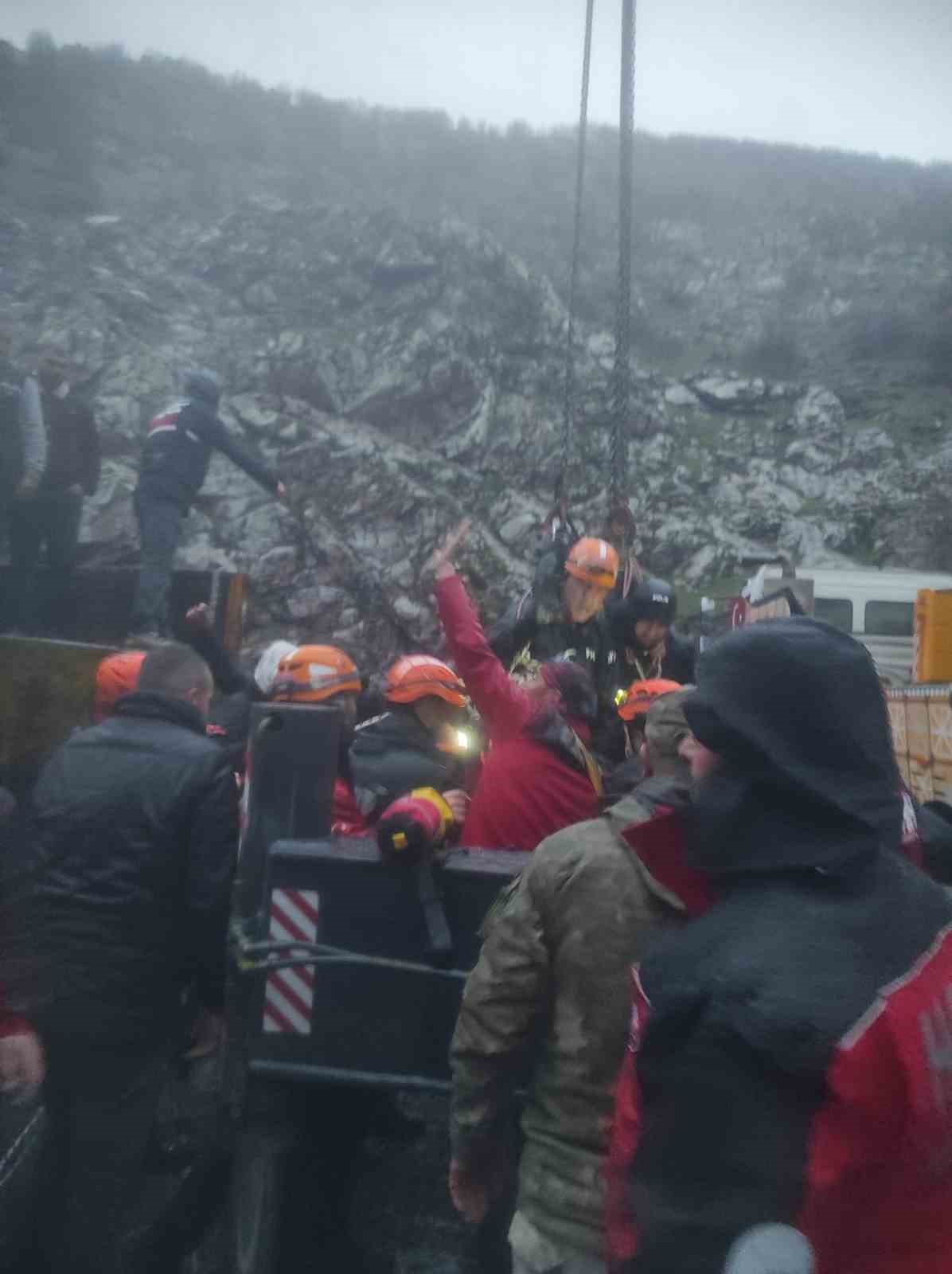 Tatvan’daki mikser kazasında sürücü hayatını kaybetti
