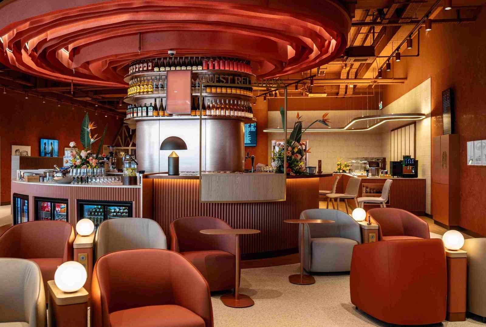 TAV İşletme Hizmetleri, Sofya Havalimanı’nda yenilenen Primeclass Lounge’u açtı
