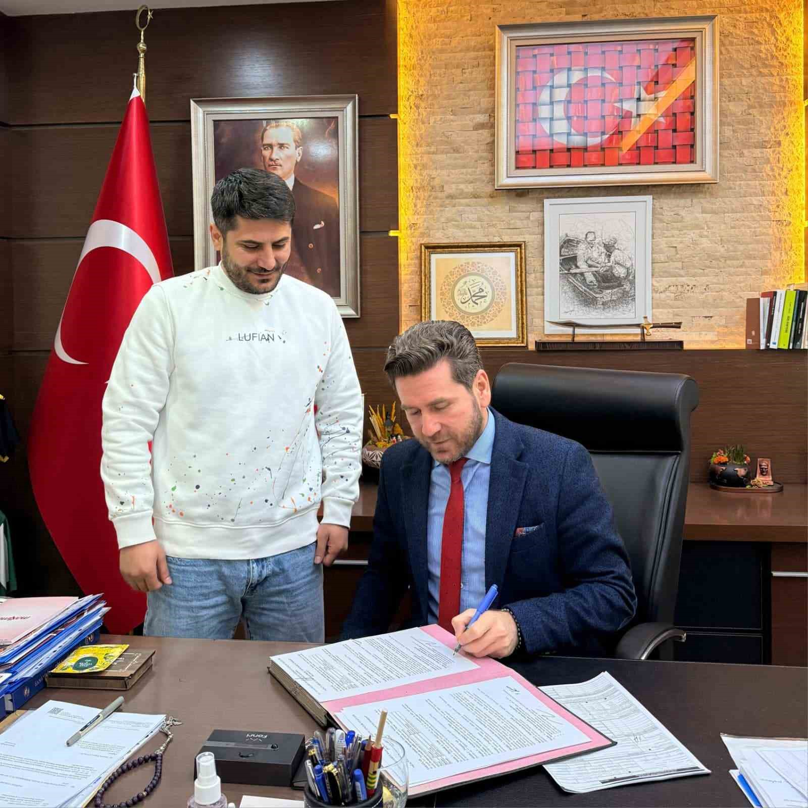 Tavas Belediyesi atıl durumda olan araziyi öğrenci bursu için ağaçlandıracak
