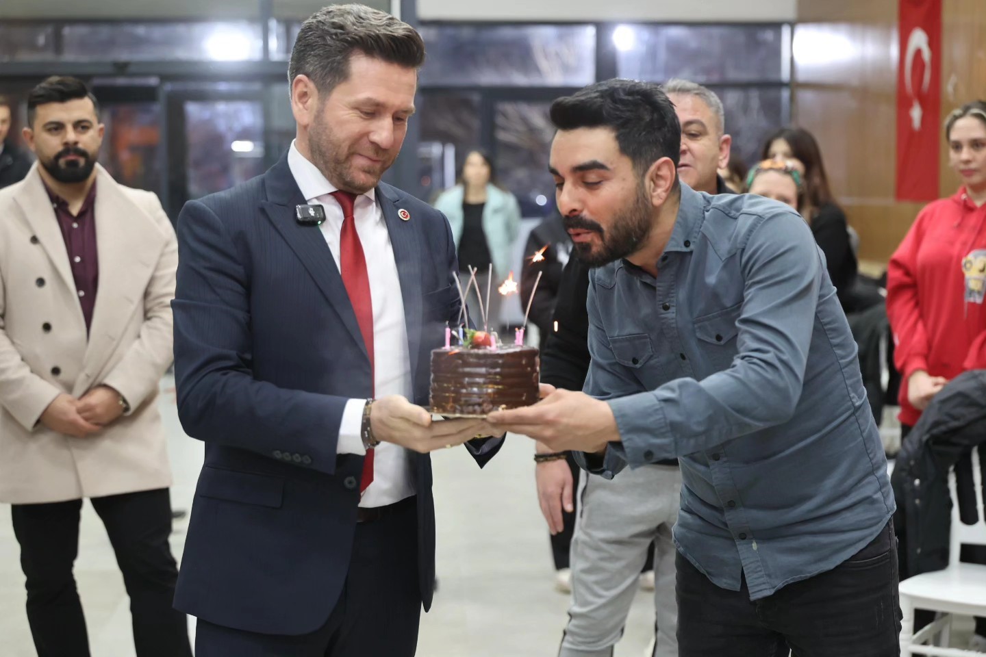 Tavas Belediyesi Halk Oyunları Kursu coşkuyla sürüyor
