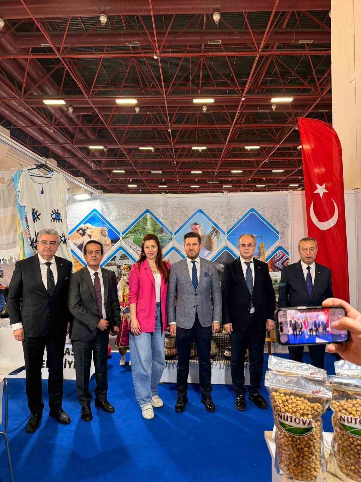 Tavas’ın yöresel değerleri YÖREX’te görücüye çıktı
