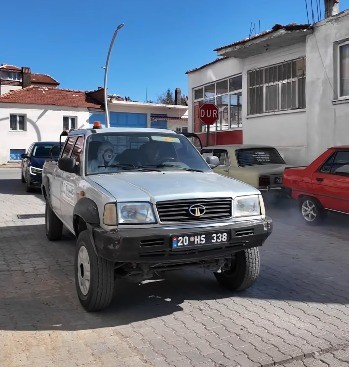 Tavas’ta rögarlar ilaçlanıyor
