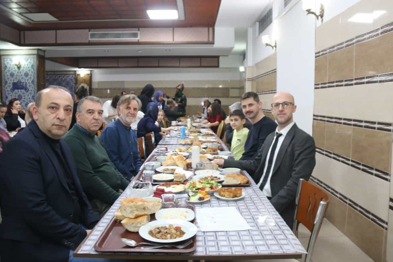 Tavşanlı Devlet Ana Kız Anadolu İmam Hatip Lisesi’nde iftar programı
Tavşanlı Devlet Ana Kız Anadolu İmam Hatip Lisesi’nde iftar programı