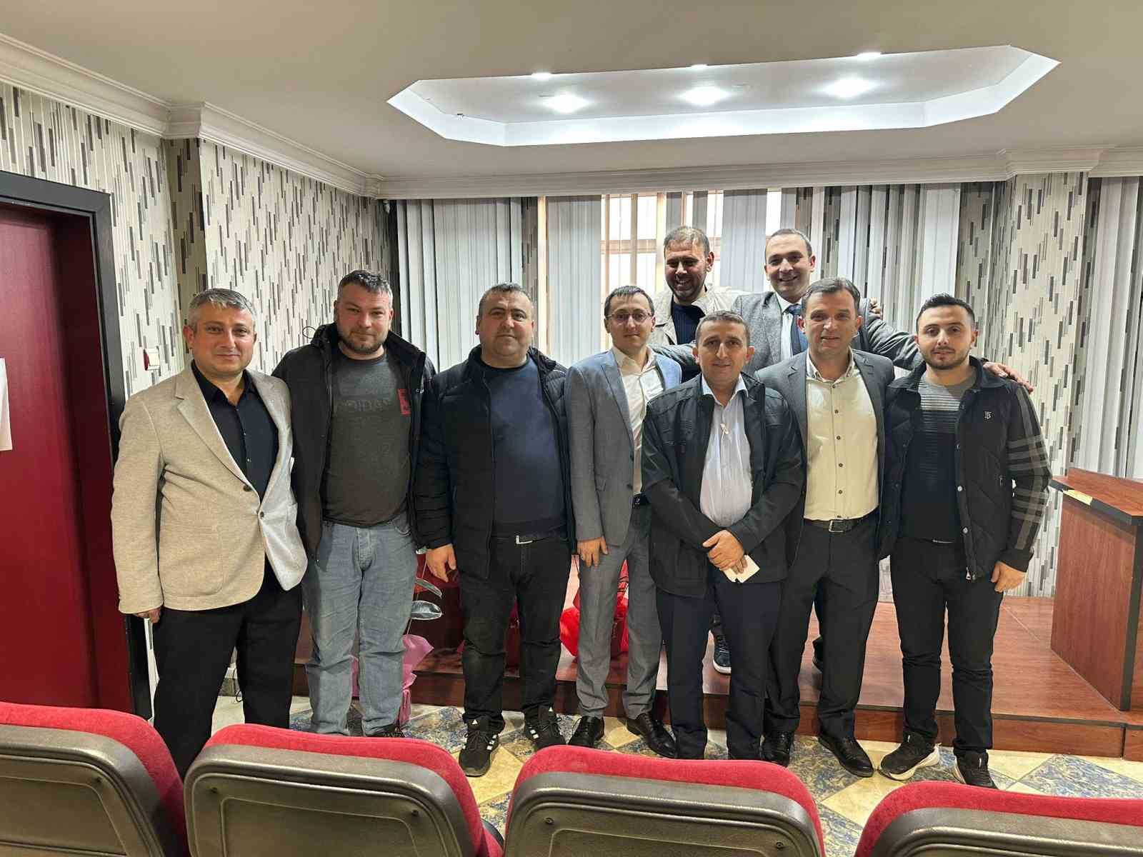 Tavşanlı Elektrikçiler Odası’nda bayrak değişimi
