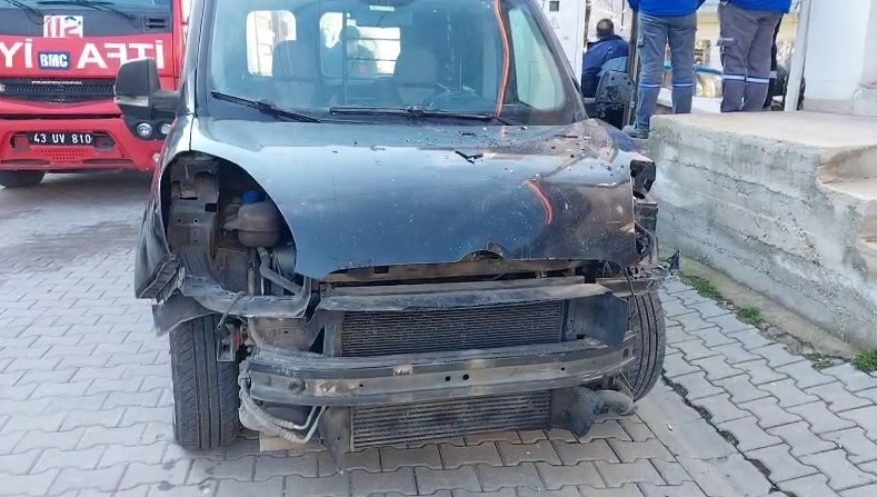 Tavşanlı’da korkutan bina yangını
