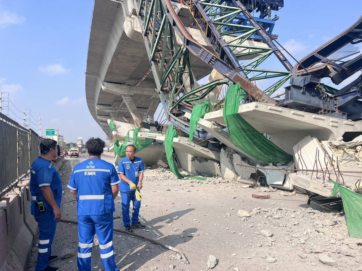 Tayland’da son 24 saat içinde ikinci vinç kazası: 2 ölü, 5 yaralı
Tayland’da son 24 saat içinde ikinci vinç kazası: 2 ölü, 5 yaralı