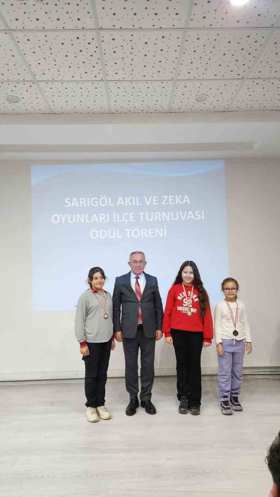 TAZOF Sarıgöl elemelerinde zeka dolu rekabet
