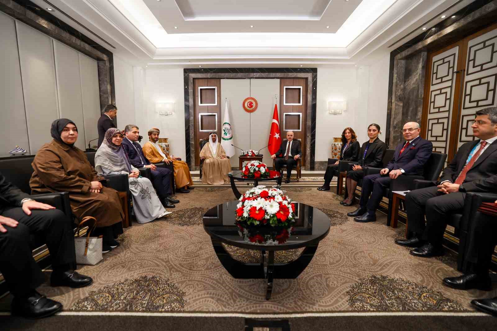 TBMM Başkanı Kurtulmuş, Arap Parlamentosu Başkanı Alyammahi ile görüştü
